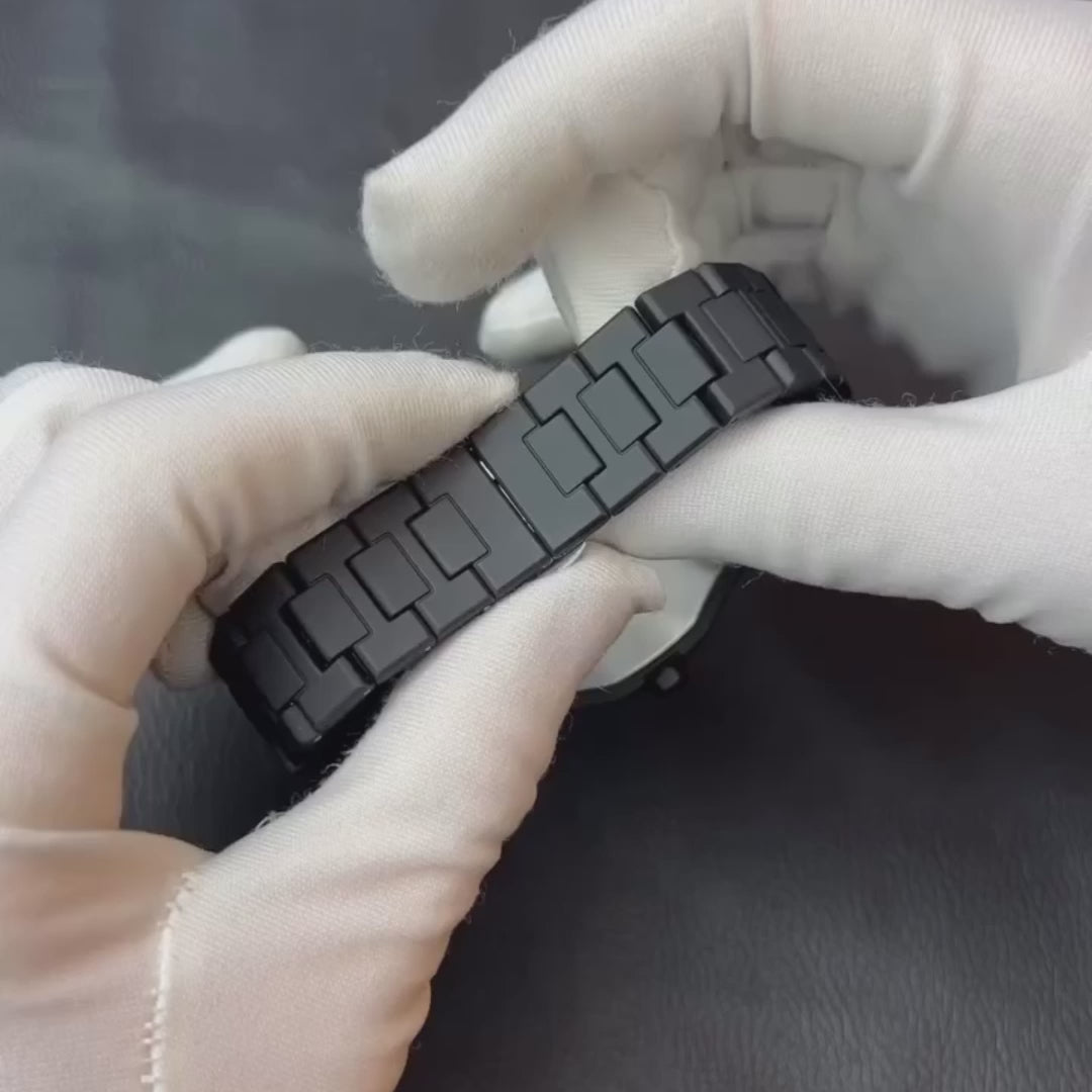 Arabic Numeral Watch (Black Aura)